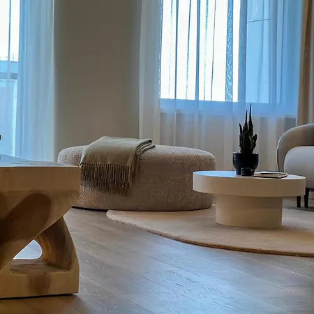 Cozy Designer Apartments, Self Check-in & Free Parking 클라이페다