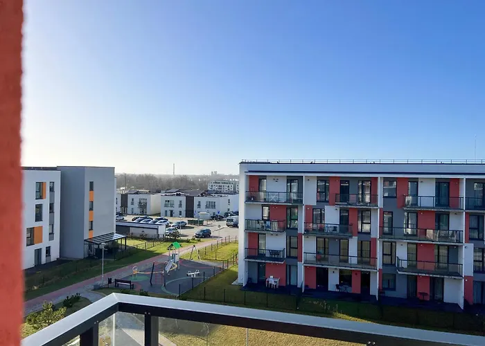 Cozy Designer Apartments, Self Check-in & Free Parking דירה