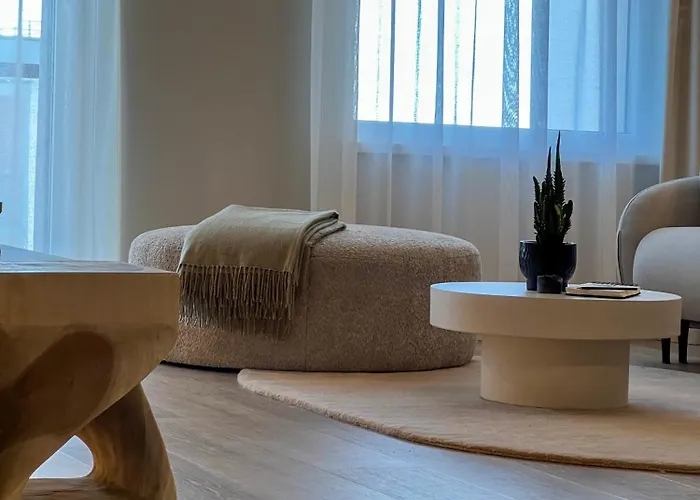 Cozy Designer Apartments, Self Check-in & Free Parking קלייפדה